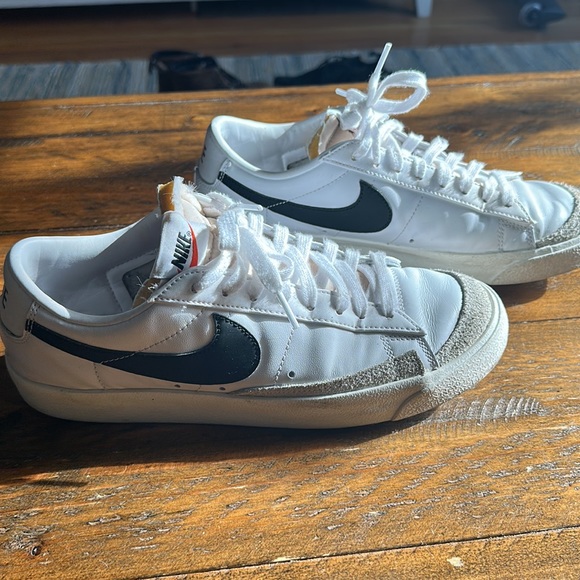Nike blazer low size 8.5 - Picture 2 of 5